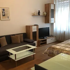 Green Apartment Vienne