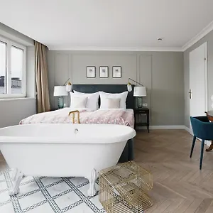 Hotel Numa Mozart ****