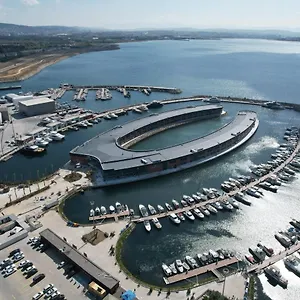Otel Crowne Plaza - Tuzla Viaport Marina, An Ihg ****