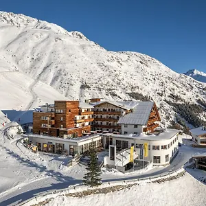 Hotel Hochsoelden ****