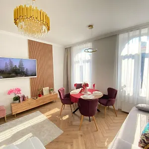 Inter Apartment Vienna Apartment