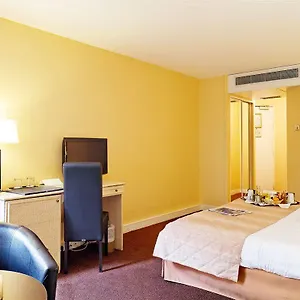 **** Hotel Auteuil Tour Eiffel Franţa