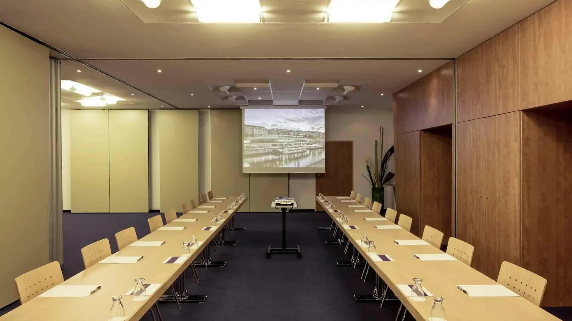 Hotel Mercure Wien City 4*, Viena